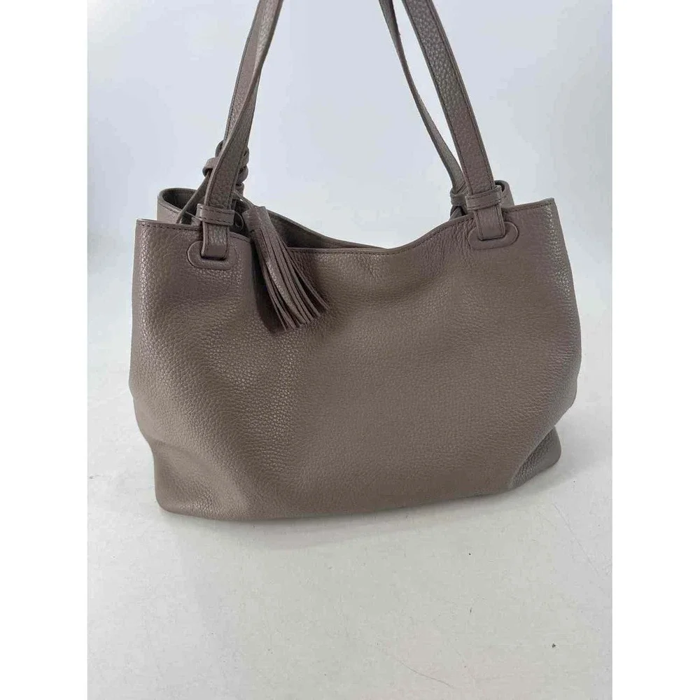 Tory Burch thea center